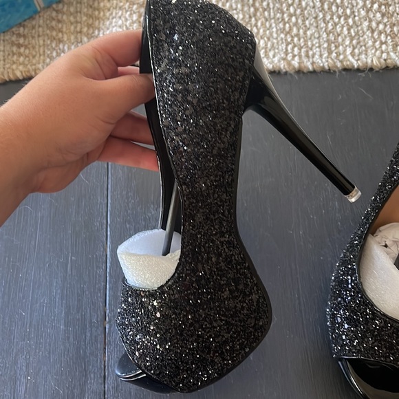 black sparkle heels - Picture 3 of 12